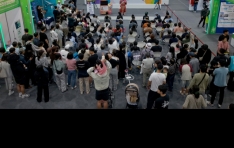 ƽ 2025 õѹõ 󸷱   ѷ